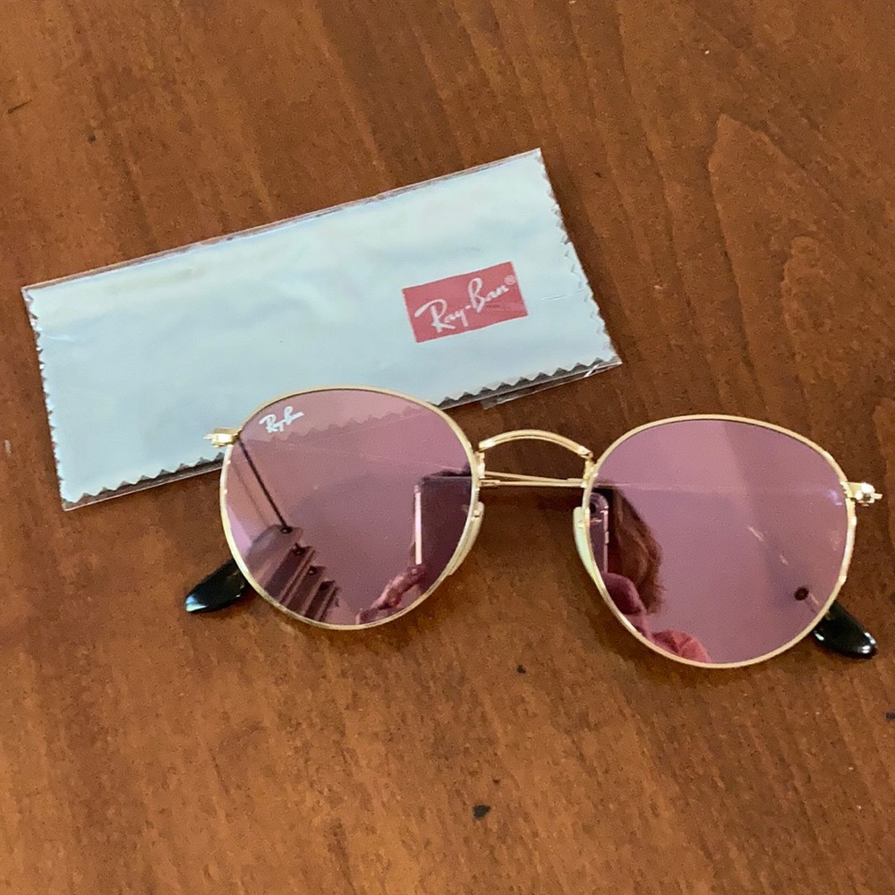 Ray Ban Round Metal Rose Gold Mirror Flash